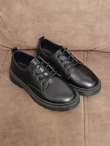 Ботинки: Qara dəri/eko-dəri klassik bağlamalı ayaqqabı.38,5 razmer - Rəng: tam — 2