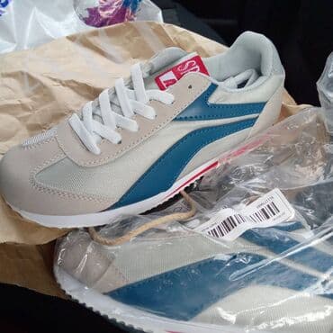 ayaggabı: Satılır krosovka, yenidir — 1