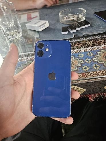 ipad 6 plus: IPhone 12, Mavi — 1