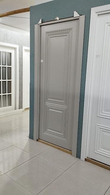 Klassik üslubda otaq qapısı - Material: MDF üzərində boyalı səth -