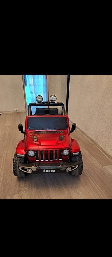 uşağ maşını: Elektron uşaq maşını qraqdan pultla idarə olunur səs effektləri var — 1