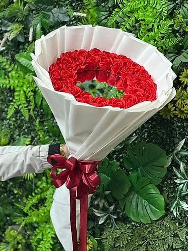 Buketlər, səbətlər