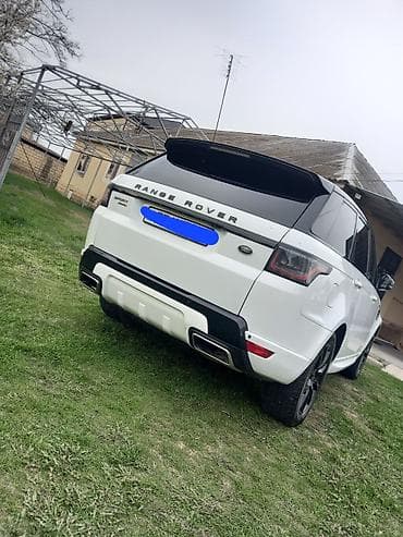 Nəqliyyat: Range Rover Sport – ağ kuzov, qara dam və qara detallarla dinamik — 7