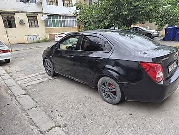 disk satisi: Chevrolet Aveo: 1.4 l | 2012 il 25300 km Sedan — 4