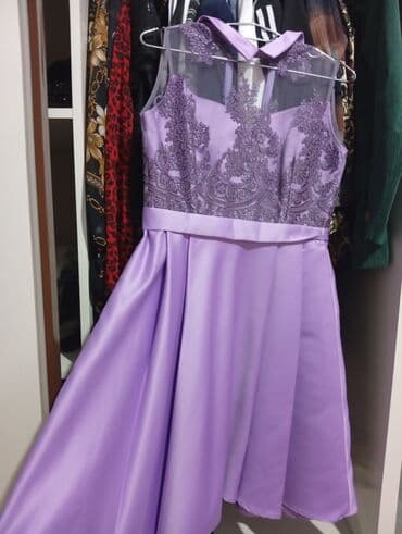 atlas köynəklər: Bənövşəyi rəngdə zərif gecə/libas paltarı - Dizayn: Yuxarı hissəsi — 2