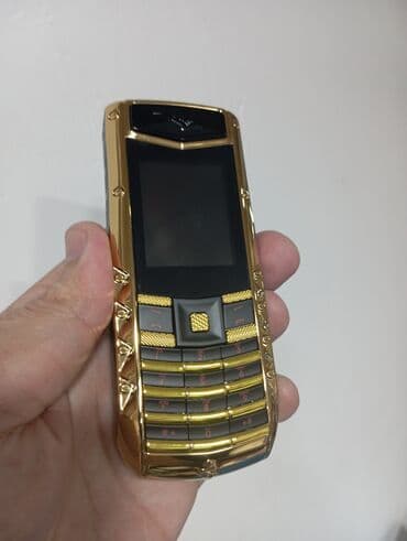 телефон fly cirrus: Vertu Signature Touch, 4 ГБ, цвет - Серебристый, Кнопочный — 3