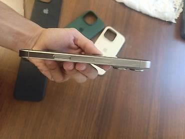 tablet mini 6: IPhone 16 Pro, 128 GB, Natural Titanium, Face ID — 10