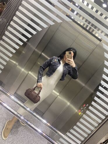 Satış məsləhətçisi, Qadın, 21 yaş, 3-5 illik təcrübə, Ayaqqabılar — 1