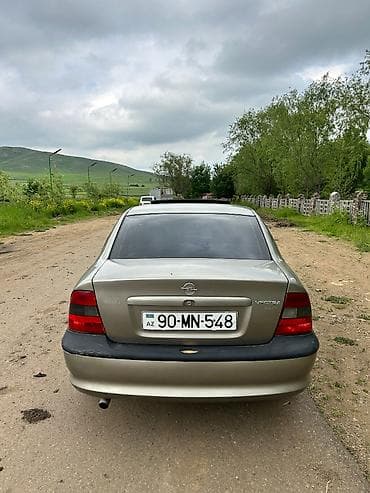 cin ehtiyat hisseleri: Opel Vectra: 2 l | 1998 il 250000 km Sedan — 4