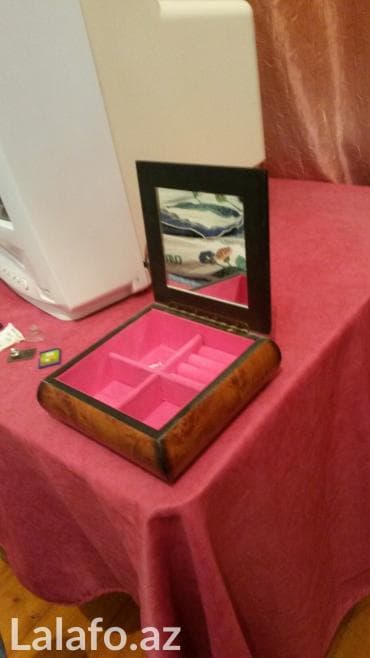 pul yığmaq üçün qab: Mücrü — 3