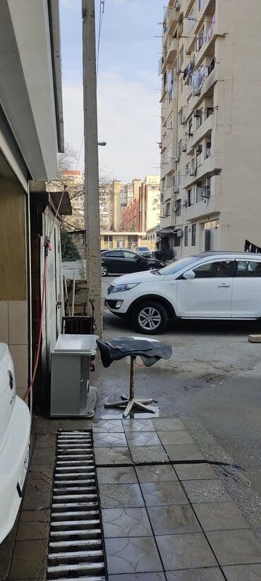 автомойка в аренду: TƏCİLİ. Avtoyuma satılır 24 kv. Unvan: Xalqlar dostluğu — 2