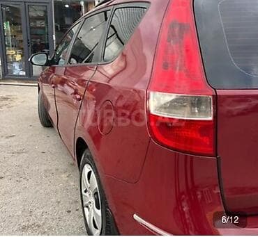 hunday i30: Hyundai i30 CW (universal) – bord rəngli, praktik və geniş ailə — 6