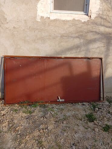 Dəmir Həyət darvazası, Siyirmə, Mexaniki, rəng - Qırmızı