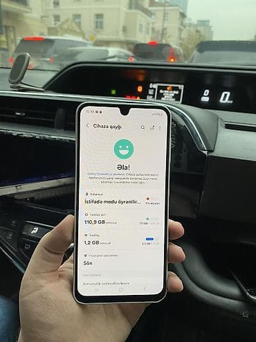 Samsung Galaxy A16, 128 GB, rəng - Ağ, Barmaq izi, Face ID — 3