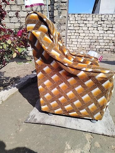 kürü: Kreslo, Parça — 5