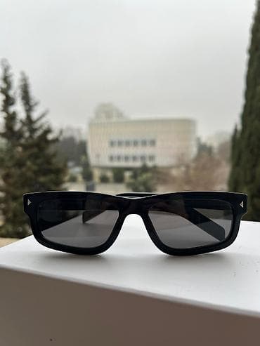 smart eynək: Gün eynəyi, Prada — 1