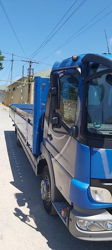 vito disk: Mercedes-Benz yük maşını – bortlu platforma Xüsusiyyətlər: - — 3