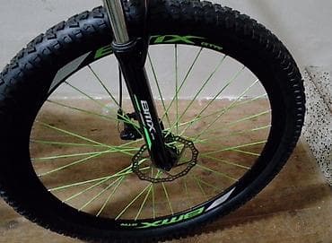 asma mühərrikli velosiped nədir: BMX GTR velosipedi - Rəng: qara-yaşıl dizayn, eyni rəngli şin — 3