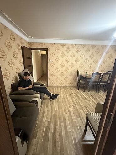 qalada ev: KIRAYƏ verilir. Ailəyə. Uzun müddətli. Qeyri ciddi adamlar narahat — 2