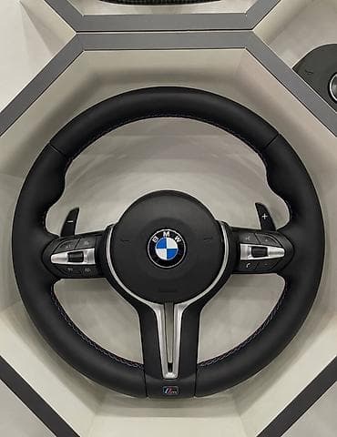 prius qapi: BMW üçün aksesuarlar paketi - M Sport sükan: çoxfunksiyalı düymələr — 1