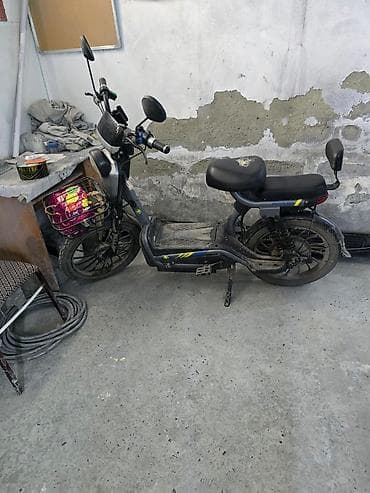 elektrik pompa: Elektrik skuter/moped - Tip: Pedallı elektrik moped (step-through — 3