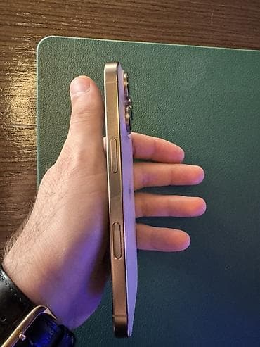 iphone 70: IPhone 16 Pro, Natural Titanium — 7