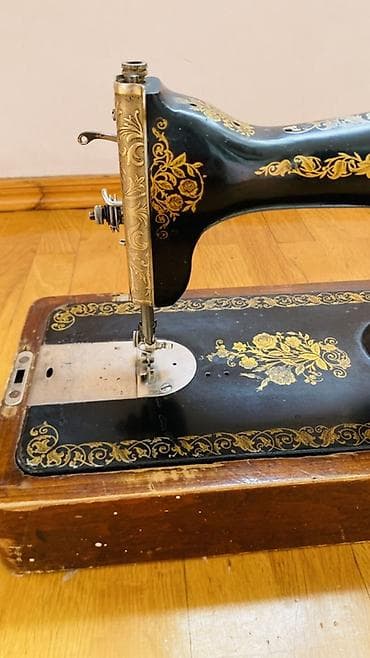 dikis masini: Məhsul: Mexaniki tikiş maşını (əl çarxlı) Təsvir: - Klassik dizaynlı — 3