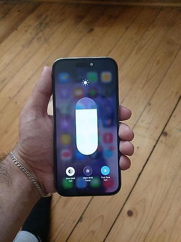 ipad pro m5: IPhone 15 Pro, Natural Titanium, Face ID — 6