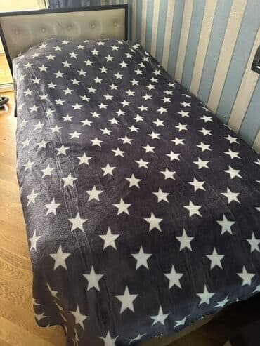 садовая мебель пластиковая: Təknəfərlik çarpayı, İşlənmiş — 1