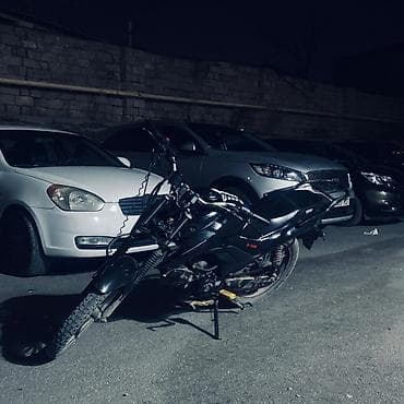 Motosiklet – şəhər və yüngül off-road üçün çevik, yığcam model