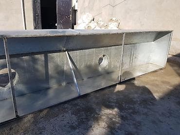 Konteynerlər: 3ay işlenib . Uzunlugu---5.25m hundürluyu---70sm.Yeniden — 3