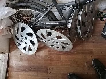 Avtomobil satışı: İşlənmiş Kolpak Toyota R 14 — 1