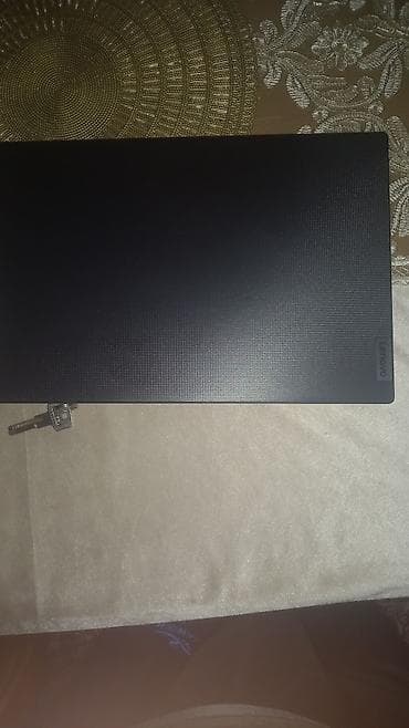 İşlənmiş Lenovo 15.6 ", Intel Core i5, 512 GB, Ünvandan götürmə
