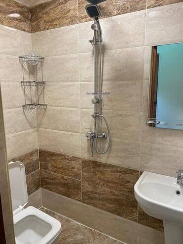 studio menzil kiraye: Binəqədi rayonu Nəsimi metrosunun yaxınlığında,3 mertebeli binanın — 8