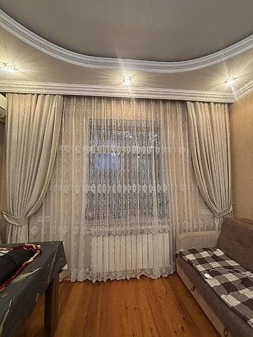 saçaq pərdə: Klassik üslubda pərdə dəsti - Komplekt: qalın dekorativ pərdə + tül - — 4