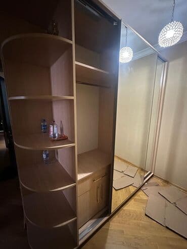 ipatekada olan evler: Dəhliz dolabı — 1