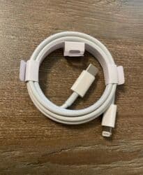 ikinci el aypet tablet: Adapter Apple, İşlənmiş — 1
