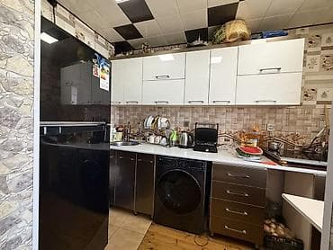 Mənzillər: Bakı, Yeni Günəşli Massiv A, 2 otaqlı, Köhnə tikili, m. Xalqlar Dostluğu, 40 kv. m — 6