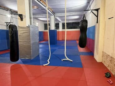 Qara Qarayev metrosu yaxinliginda metrodan 2-3 deq aralida olan yeni