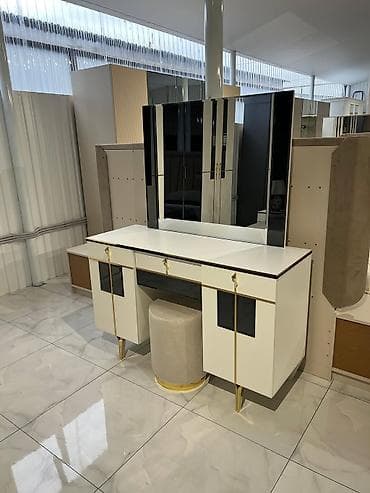 ev guzguler: Yeni, Güzgülü, Türkiyə — 3