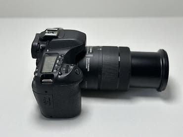 foto aparat canon: Canon EOS 80D + Canon EF-S 18-135mm f/3.5-5.6 IS STM dəst - Kamera — 4