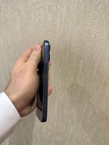 s20 ikinci el: IPhone 15 Pro, 128 GB, Blue Titanium — 6