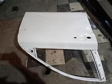 changan lizinq: Changan 05in sağ ön qapısı ikinci əl yüngül əziyi var. Təsvir: - Tam — 2