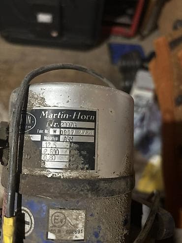 roland 96: FIFA siqnali 2600 gucunde . Martin-Horn pnevmatik səs siqnalı — 1