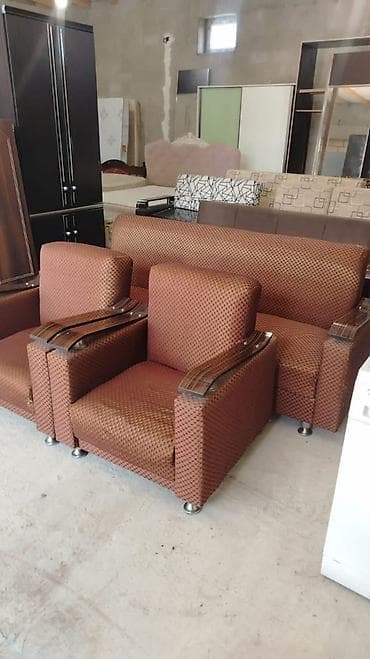 Divan ve iki eded kreslo satilir 200azn.Divan acilir bazalidi.Unvan lalafo.az -da Divan ve iki eded kreslo satilir 200azn.Divan acilir bazalidi.Unvan