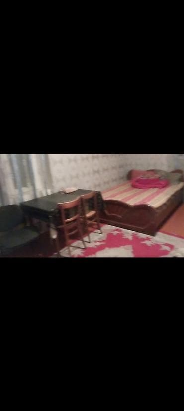 zabratda ev: 2mkon bazarin yani təmirli ev əşyali 300m suyu daimidir yol qiragi — 1