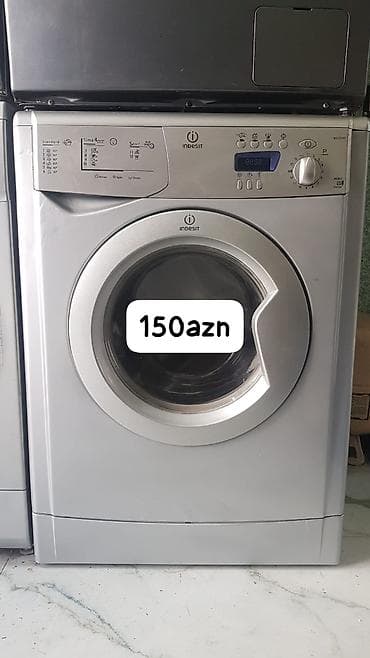 Indesit önyükləməli paltaryuyan maşın - Rəng: gümüşü - Ön paneldə