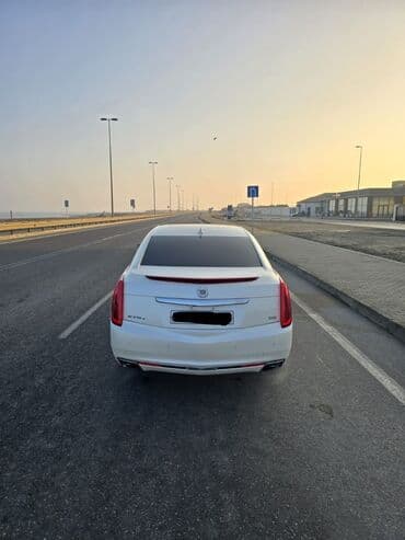 turbo.az kredit masinlar vaz: Cadillac : 3.6 l | 2013 il Sedan — 6