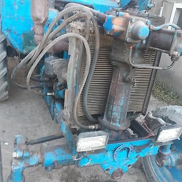 MTZ tipli mavi traktor - Güclü dizel mühərrik, arxa ötürücülü - — 10