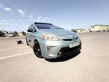 sud ceni: Toyota Prius: 1.8 l | 2013 il Hetçbek — 9